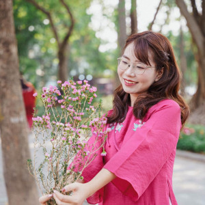 Cô Dương Hằng